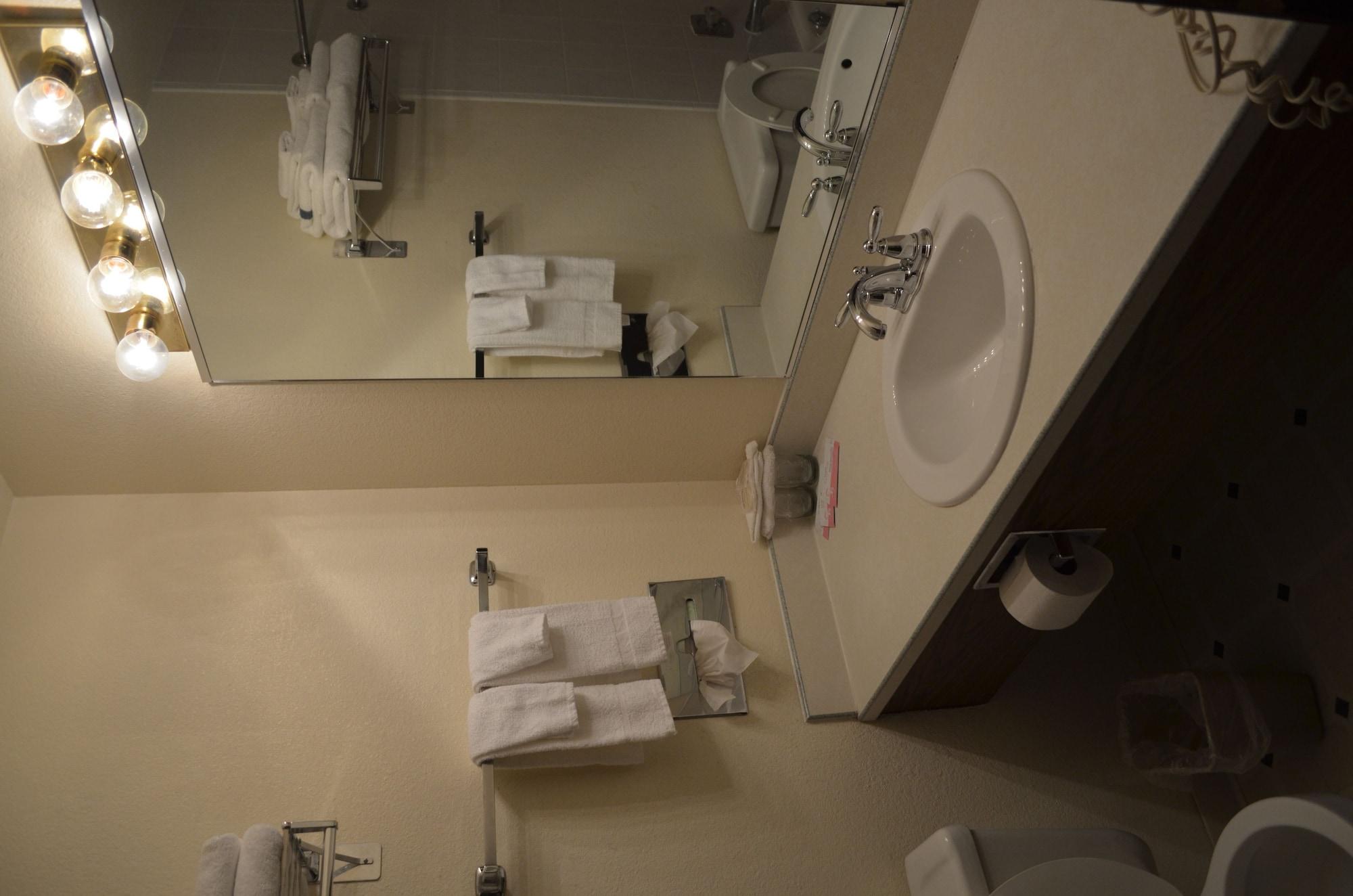 Nampa Inn & Suites Extérieur photo