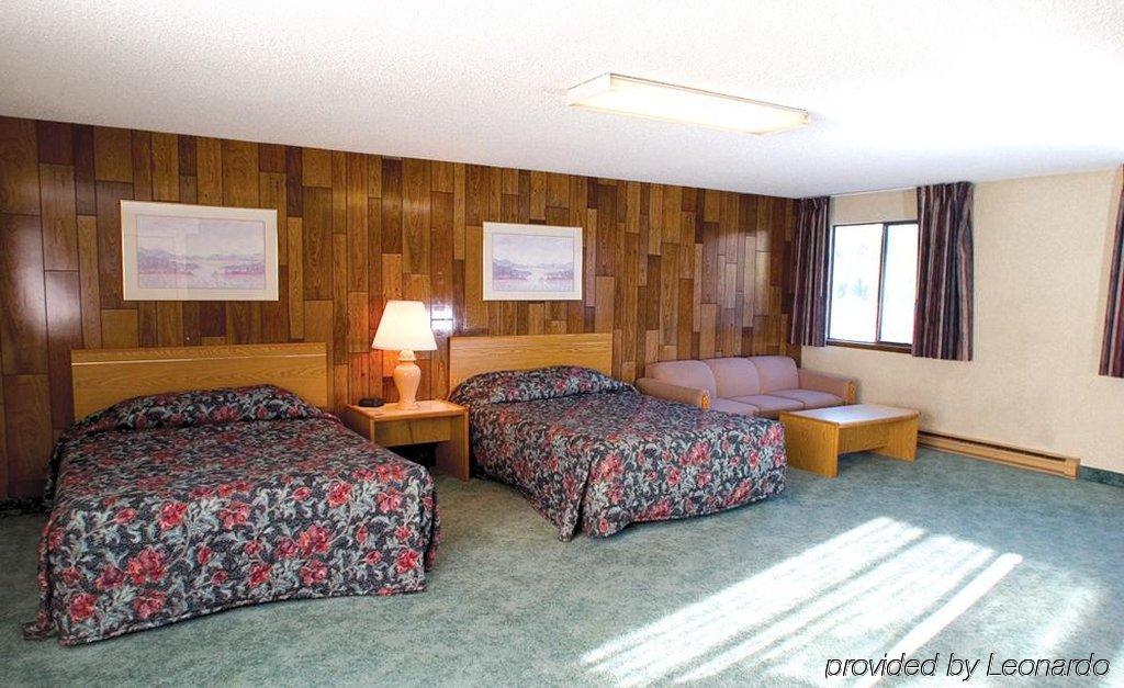 Nampa Inn & Suites Chambre photo