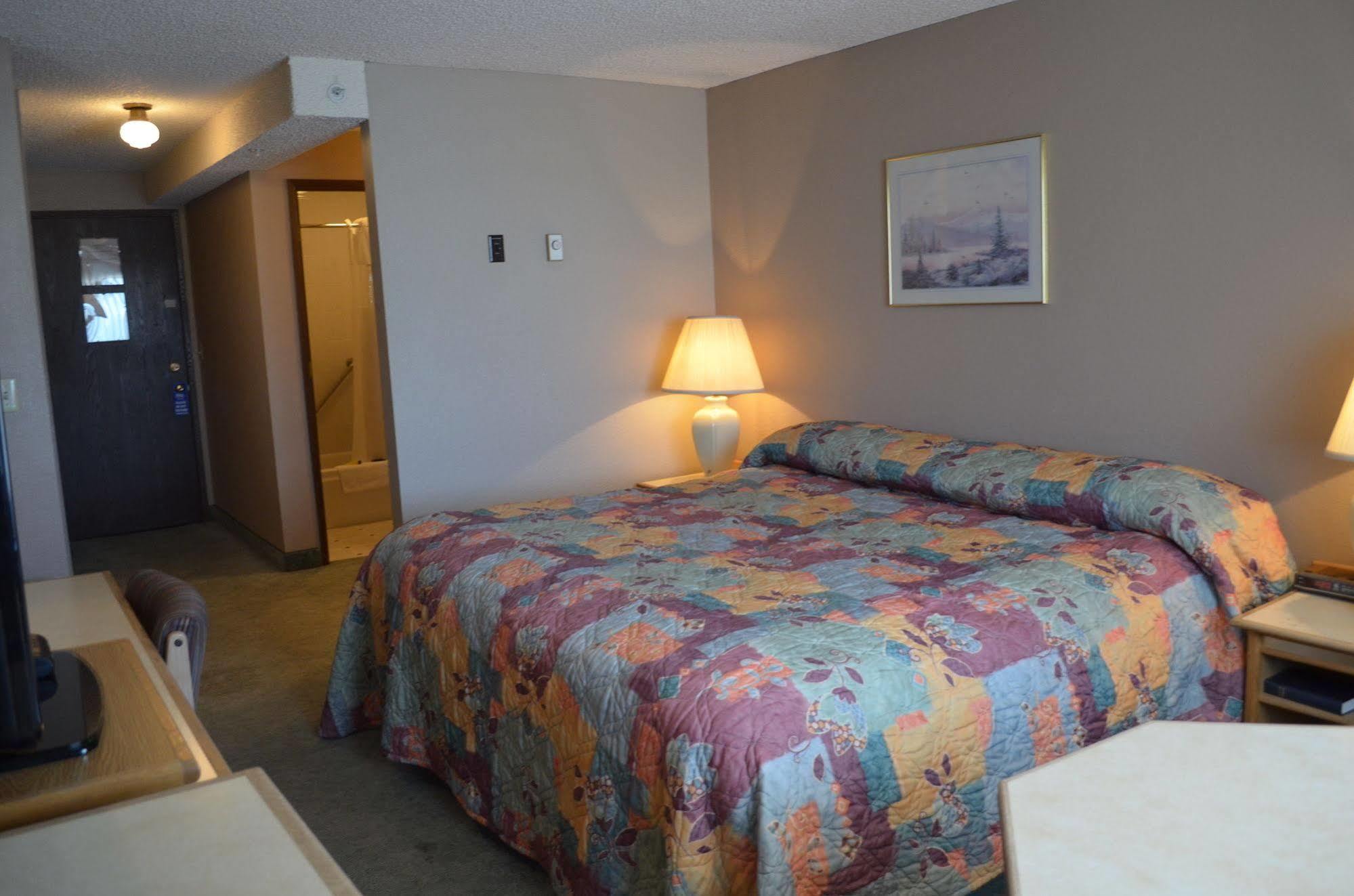 Nampa Inn & Suites Extérieur photo